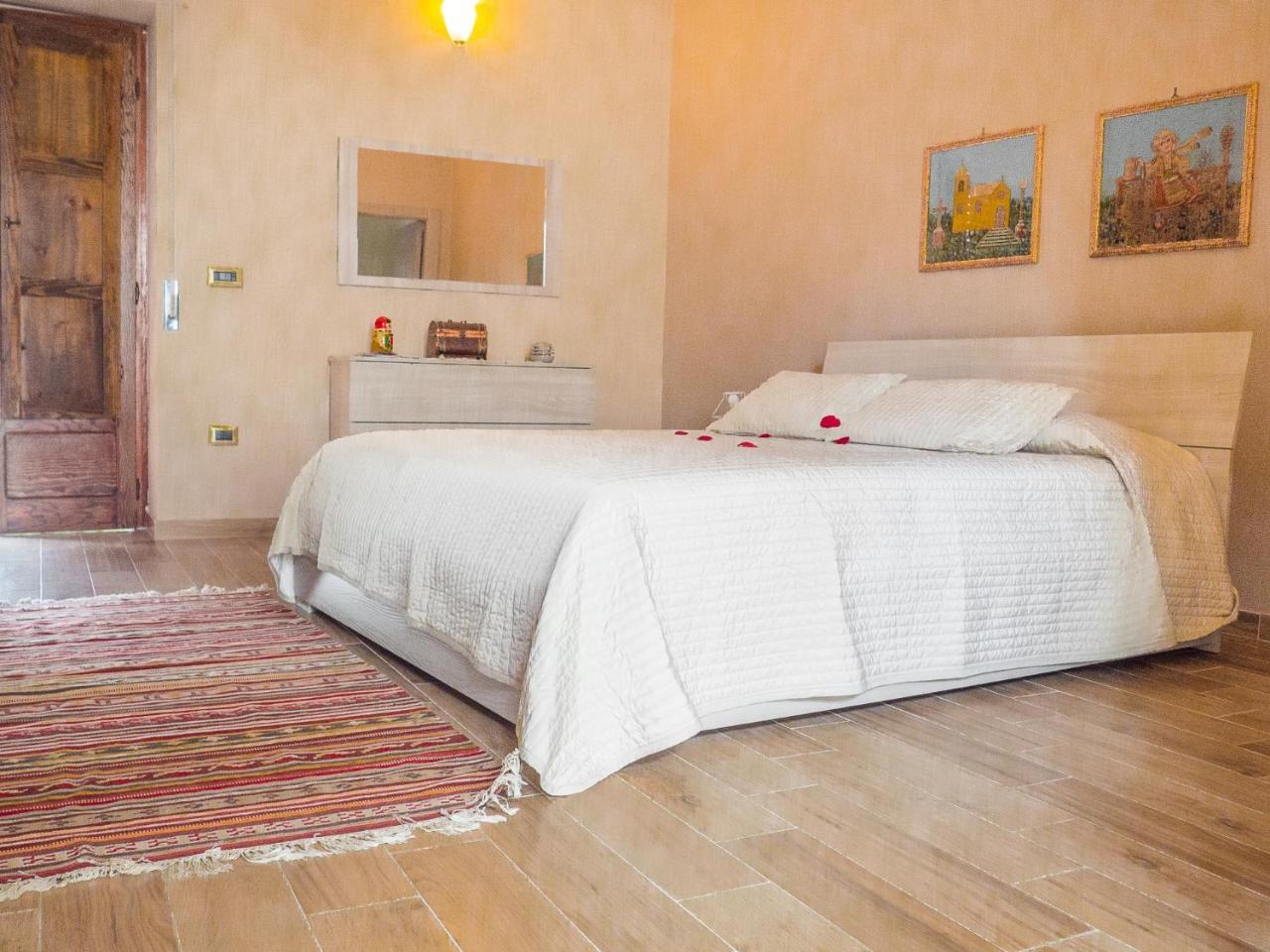 B&b A casa di Maybe Caserta Bagian luar foto
